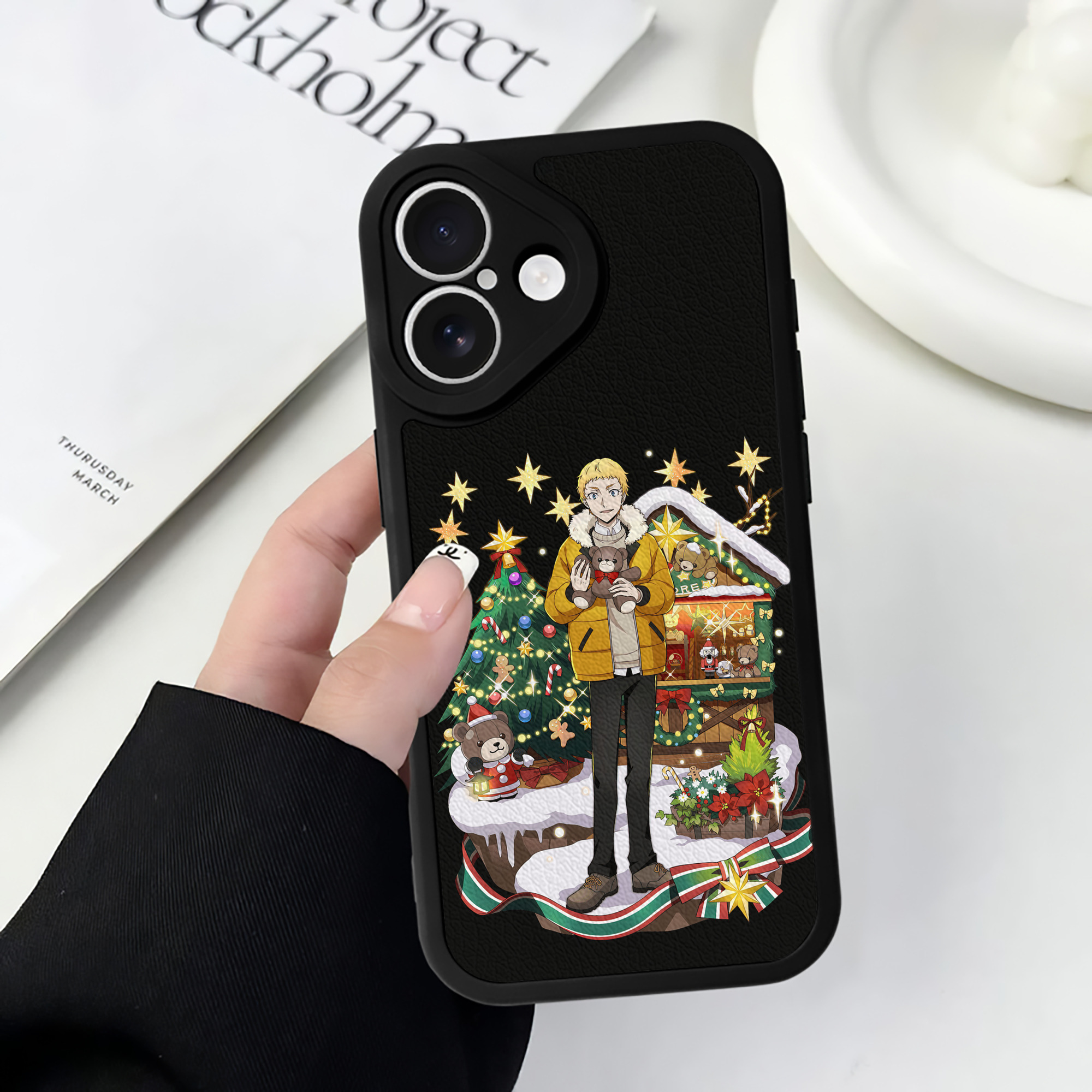 （画像用） 文豪ストレイドッグス Bungo Stray Dogs 【iPhone 16シリーズ対応】シリコンスマホケース（レザー調） 材質：シリコン